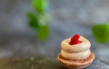 树莓夹心马卡龙