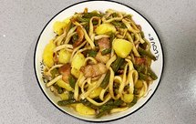 【孕妇食谱】五花肉豆角焖面，味道香而不腻，过瘾又饱腹～