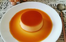 小巧玲珑的汽车蛋糕