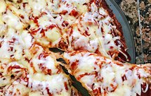 食肉兽的快乐！（生酮keto）低碳者都吃点啥-完美复刻Domino's薄底披萨！！！超超超低碳水的低碳生酮烧烤味薄底披萨！完美的零碳水披萨底你值得拥有！简单粗暴！懒人快手！