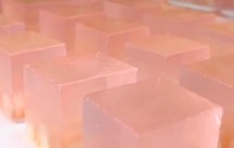 水蜜桃果冻-白凉粉