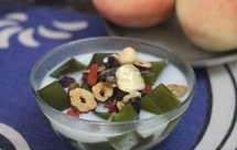 白凉粉斑斓果冻