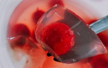 无敌简单的白凉粉版☞杨梅果冻