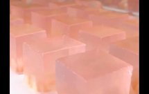 蜜桃白凉粉果冻