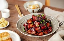 板栗红烧肉