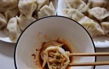 饺子:猪肉白菜/韭菜/香菇/莲藕/胡萝卜/韭菜