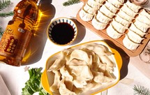 鲜嫩的猪肉三文鱼水饺