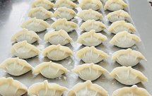 百吃不厌的香葱猪肉水饺