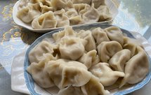 纯手工白菜猪肉饺子