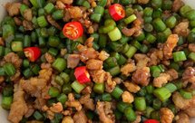 快手又下饭 — 绝味肉沫炒蒜薹丁（苍蝇头（快来做！！！