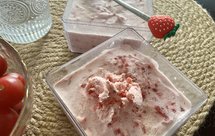 草莓奶油冰淇淋（无冰淇淋机）