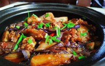 不用油炸超省油的鱼香肉末茄子煲