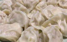 吃不够的酸菜肉馅饺子