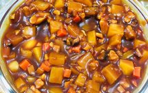 香菇土豆肉末盖浇饭