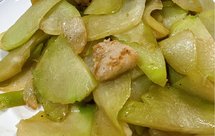 边角料五花肉炒佛手瓜