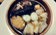 胶原蛋白十足的春节佛跳墙