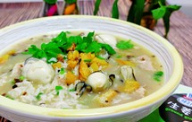 老菜脯猪油渣瘦肉蚝粥