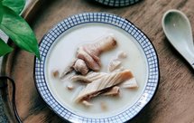 胡椒猪肚鸡汤 熬出奶白汤的技巧