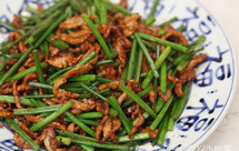 【0335】韭菜苔炒肉丝 <302小厨房>