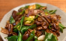 肥肠两吃-腊肠肥肠煲仔饭&香辣豆豉肥肠