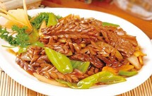 月子餐炒黄花猪腰