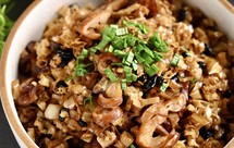 能吃三碗饭的茶油白辣椒蒸米糠肥肠