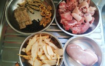 猪尾猪腰杜仲汤（壮腰补肾，缓解腰酸背痛）