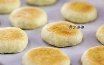 这么薄的皮，这么多的馅儿~~ | 金黄香酥的栗子肉松饼