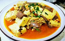 有点Q. 有点辣的鸭血豆腐