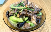 猪心爆炒木耳青瓜海带丝