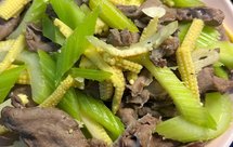 媽媽的愛❗️西洋芹清炒豬心