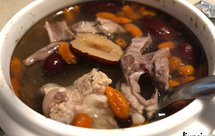 养心安神排骨猪心汤（不加一片姜，不带一点腥味，清甜像加了味精，制作过程十分钟之内搞定）