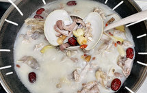 超详细保姆教程——改良简化版鲜美养胃胡椒猪肚鸡