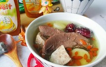 冬天最爱这一口淮山枸杞猪心汤