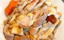 红萝卜白果腐竹猪肚汤