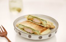 奥尔良风味猪排土豆泥三明治