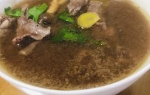 党参、龙眼干炖猪心