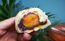 蛋黄酥（猪油版和黄油版）新手也可以做到