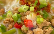 肉沫汤粉米粉香酥小油条 牛肉香菇米线土豆饼