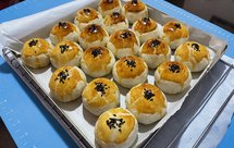 手工蛋黄酥（超详细内含猪油熬制及初次开酥小技巧）