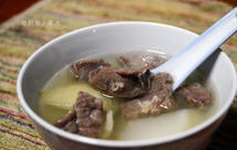 猪肺白萝卜清汤（润肺清肺）