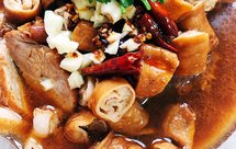 卤煮（不敢称老北京卤煮）