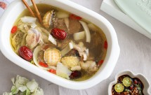 鲜甜鲍鱼椰子鸡汤【3月北鼎蒸炖锅食谱】