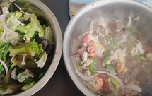 减肥低脂餐高蛋白低脂猪血炒牛肉沫+小龙虾