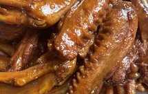 卤鸭翅卤鸭掌卤鸡爪，卤天卤地卤前任，这个配料真的绝了