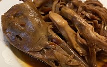 卤鸭头鸭舌鸭肠三件套