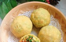 玉米面菜团子