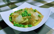 冬瓜炒毛豆一道适合夏季的美味家常素菜 快来尝尝吧