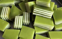 斑斓椰汁千层糕（马蹄粉、木薯淀粉版）