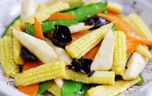 好吃不胖，缤纷玉米笋炒时蔬